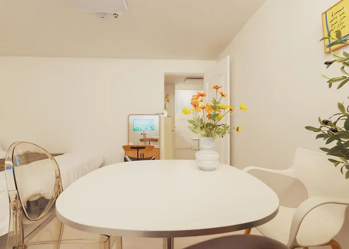 Bed & Breakfast Hello Hongdae 3*