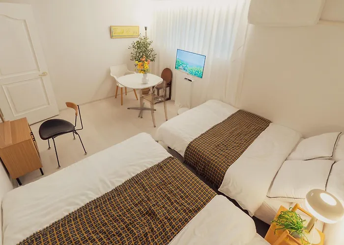 Bed & Breakfast Hello Hongdae 3*