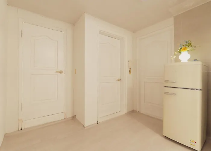 Hello Hongdae Bed & Breakfast Seoel