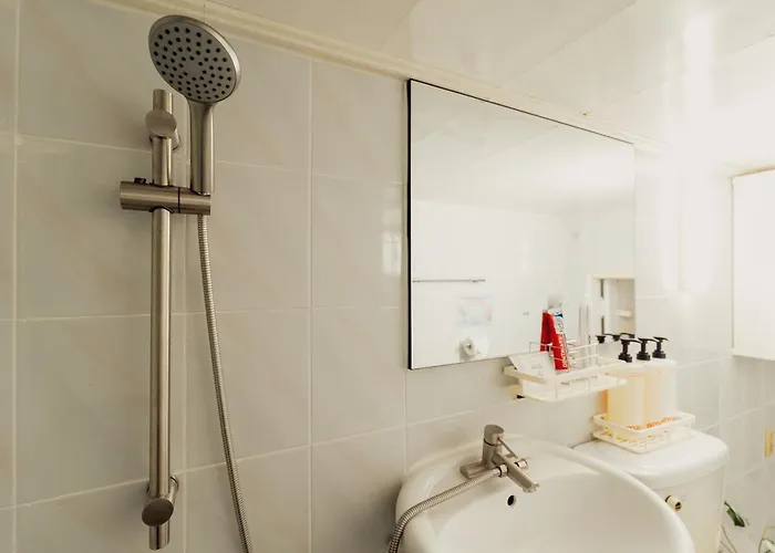 Hello Hongdae Bed & Breakfast